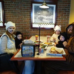 Meet your Posher, Danielle